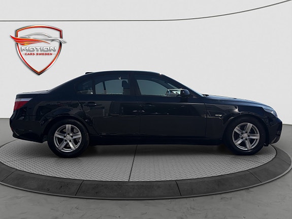 BMW 530i 4 of 18