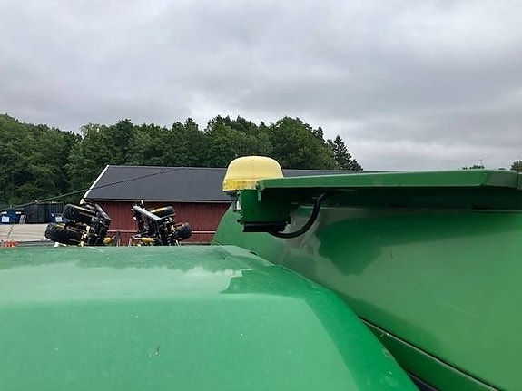 John Deere 2264 14 of 16