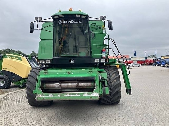 John Deere 2264 3 of 16