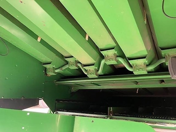John Deere 2264 8 of 16