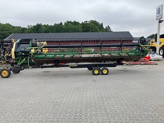 John Deere 2264 5 of 16