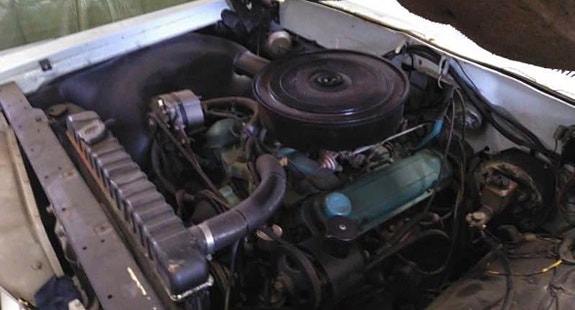 Pontiac Bonneville 5 of 10