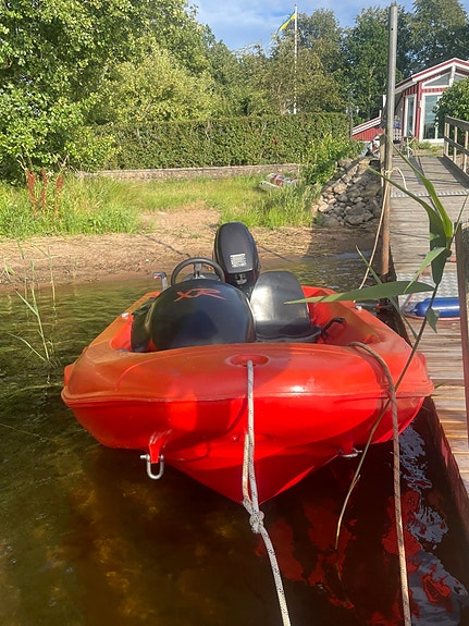 River 290 med Tohatsu 9,8 hk 4-takt – perfekt ungdomsbåt 5 of 7