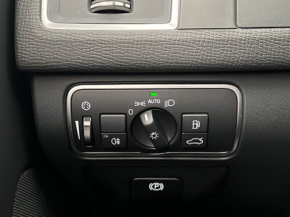 Volvo XC60 27 of 27