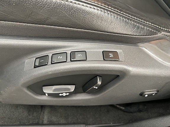 Volvo XC60 11 of 27