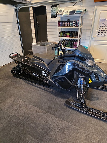 Polaris 9R Rmk Khaos 146" 7S DISPLAY OMG LEV 7 of 10