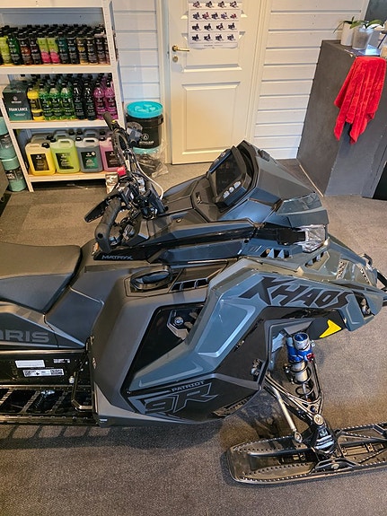 Polaris 9R Rmk Khaos 146" 7S DISPLAY OMG LEV 6 of 10