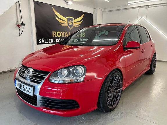 Volkswagen Golf V 8 of 24