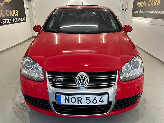 Volkswagen Golf V 9 of 24