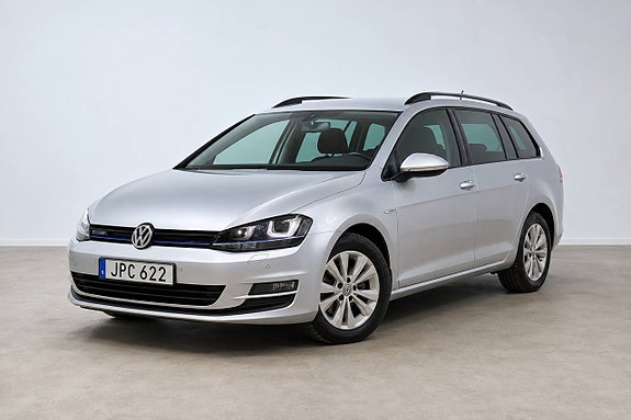 Volkswagen Golf VII 4 of 26