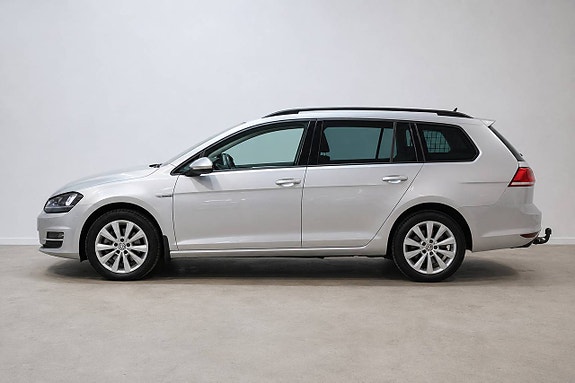 Volkswagen Golf VII 5 of 26
