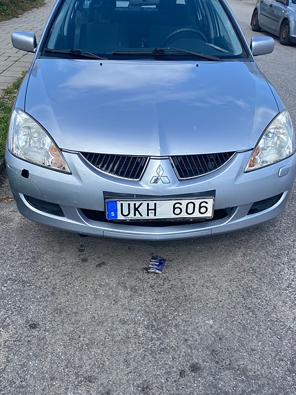 Mitsubishi Lancer 6 of 7
