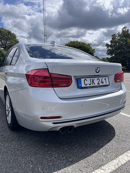 BMW 320d 10 of 30