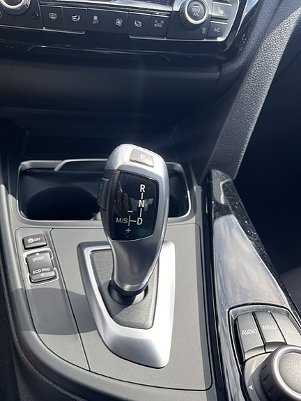 BMW 320d 23 of 30