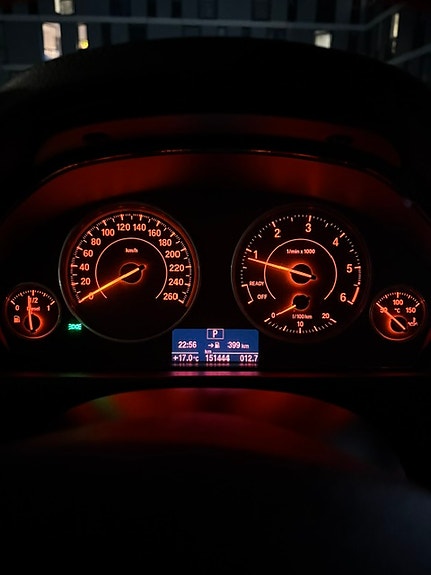 BMW 320d 22 of 30