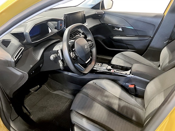 Peugeot 208 4 of 15