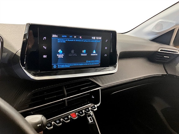 Peugeot 208 9 of 15