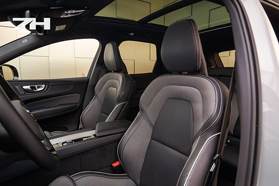 Volvo XC60 15 of 22