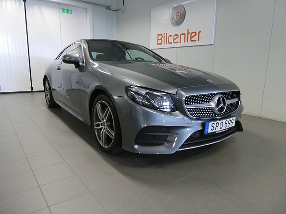 Mercedes-Benz E200 3 of 25