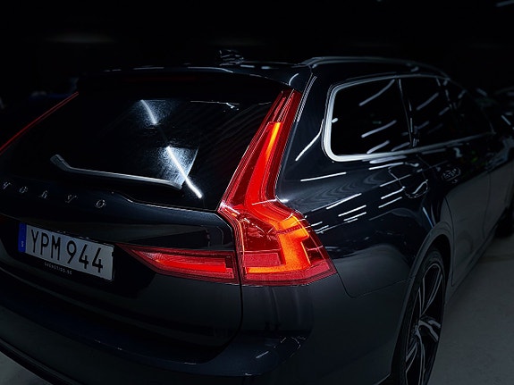 Volvo V90 17 of 28