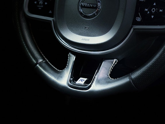 Volvo V90 16 of 28