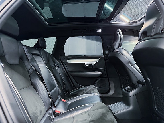 Volvo V90 8 of 28