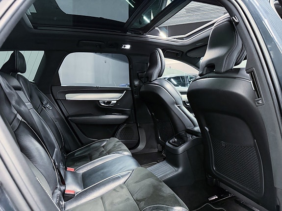 Volvo V90 25 of 28