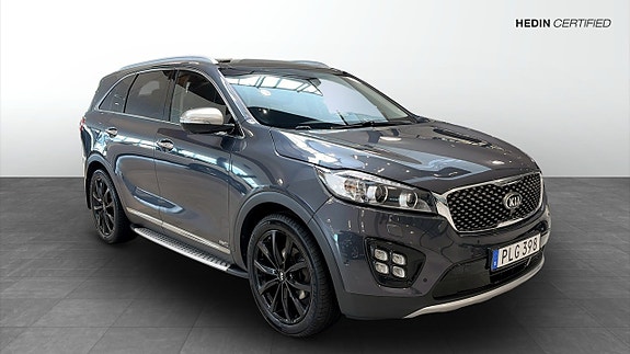 Kia Sorento 2 of 20