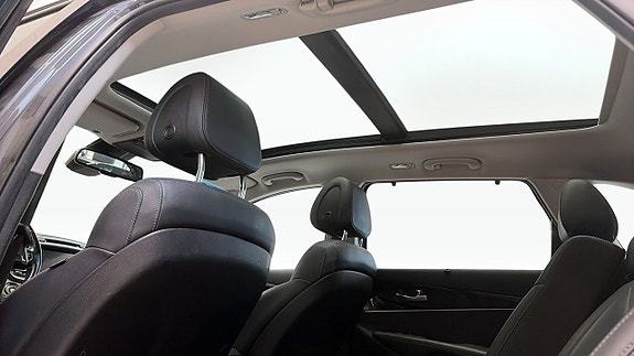Kia Sorento 13 of 20