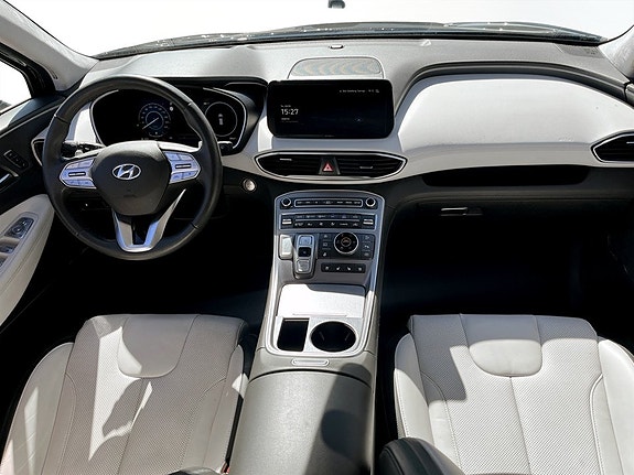Hyundai Santa Fe 8 of 21