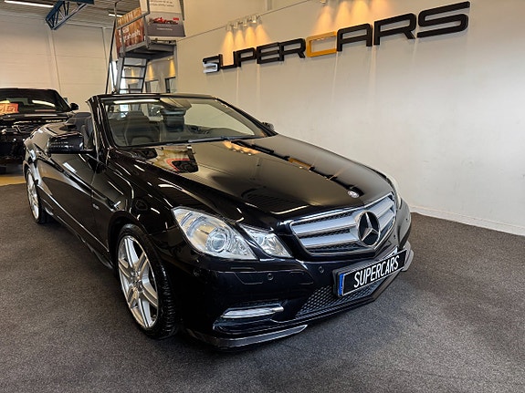 Mercedes-Benz E200 2 of 18