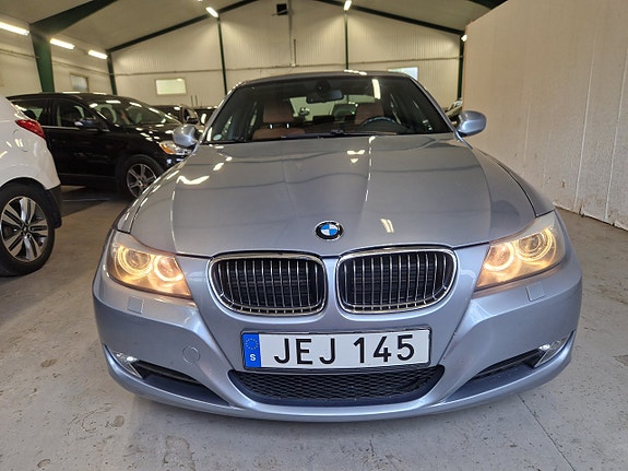 BMW 325i 5 of 19