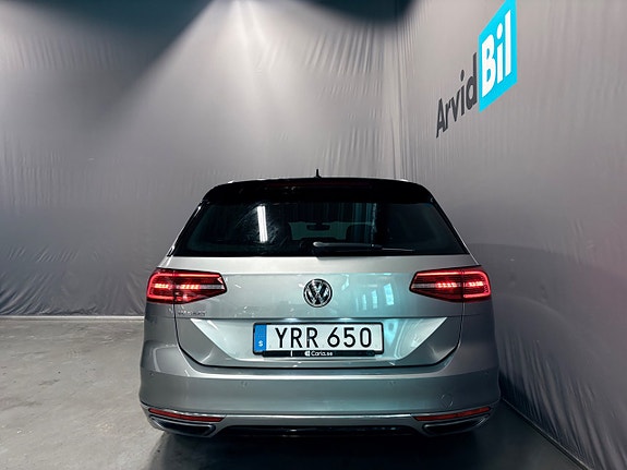 Volkswagen Passat 6 of 30