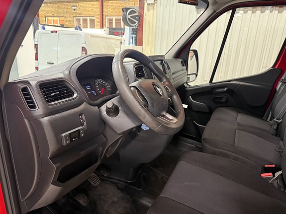 Renault Master 10 of 15