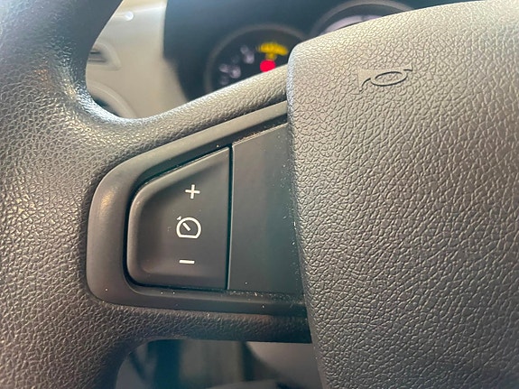 Renault Megane 17 of 21