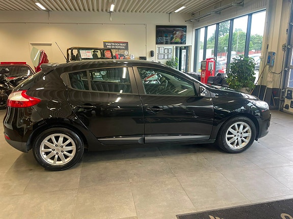 Renault Megane 10 of 21