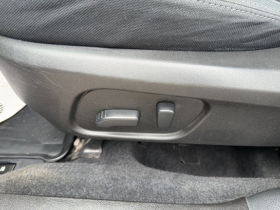 Subaru Forester 13 of 30