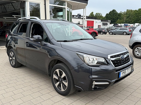 Subaru Forester 3 of 30