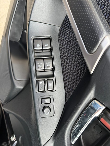 Subaru Forester 12 of 30