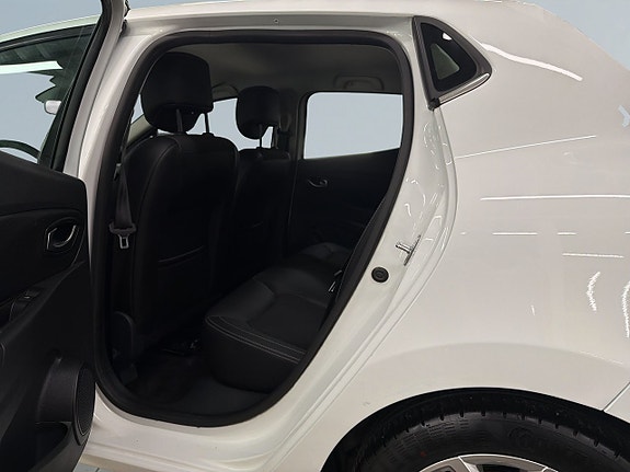 Renault Clio 13 of 23