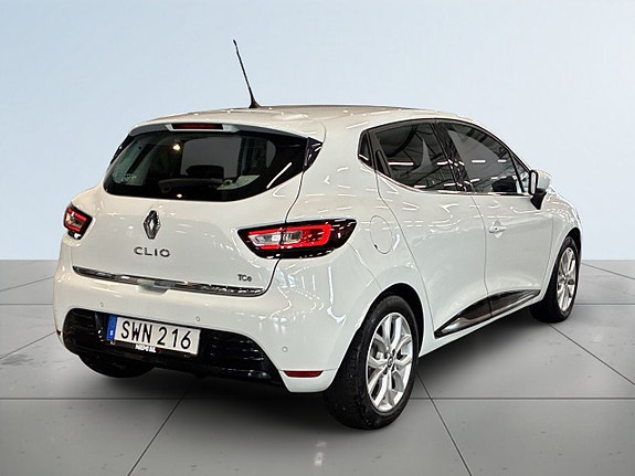 Renault Clio 6 of 23