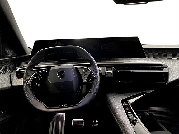 Peugeot 5008 8 of 17