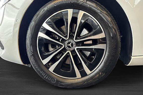 Mercedes-Benz A200 18 of 19
