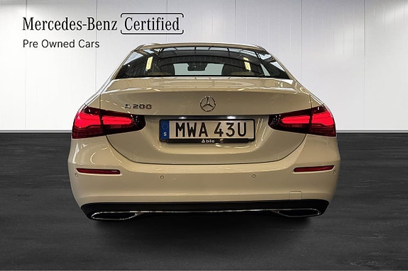 Mercedes-Benz A200 5 of 19