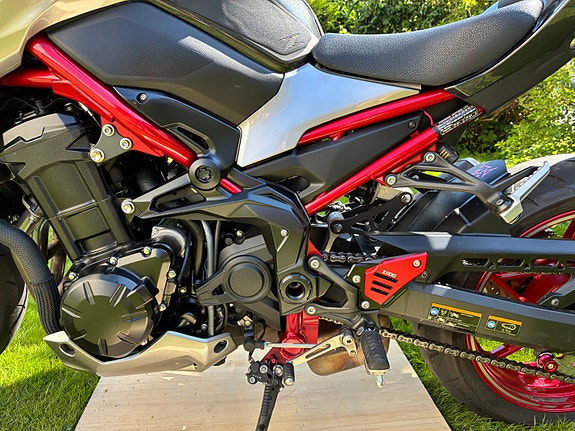 Kawasaki Z900 10 of 10