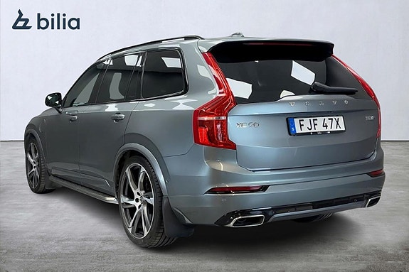 Volvo XC90 5 of 18