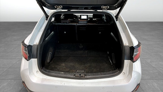 Toyota Corolla 10 of 17