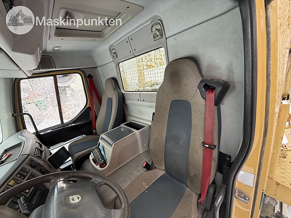 Volvo FL 4x2 liftdumper 14 of 27