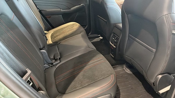 Ford Kuga 5 of 12