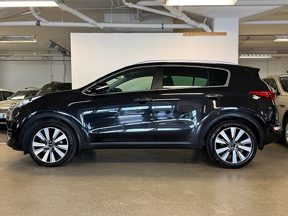 Kia Sportage 2 of 18